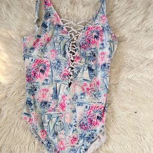 Lilly Pulitzer Isle Lattice Sea To Shining Sea One Piece Swimsuit Size 14
